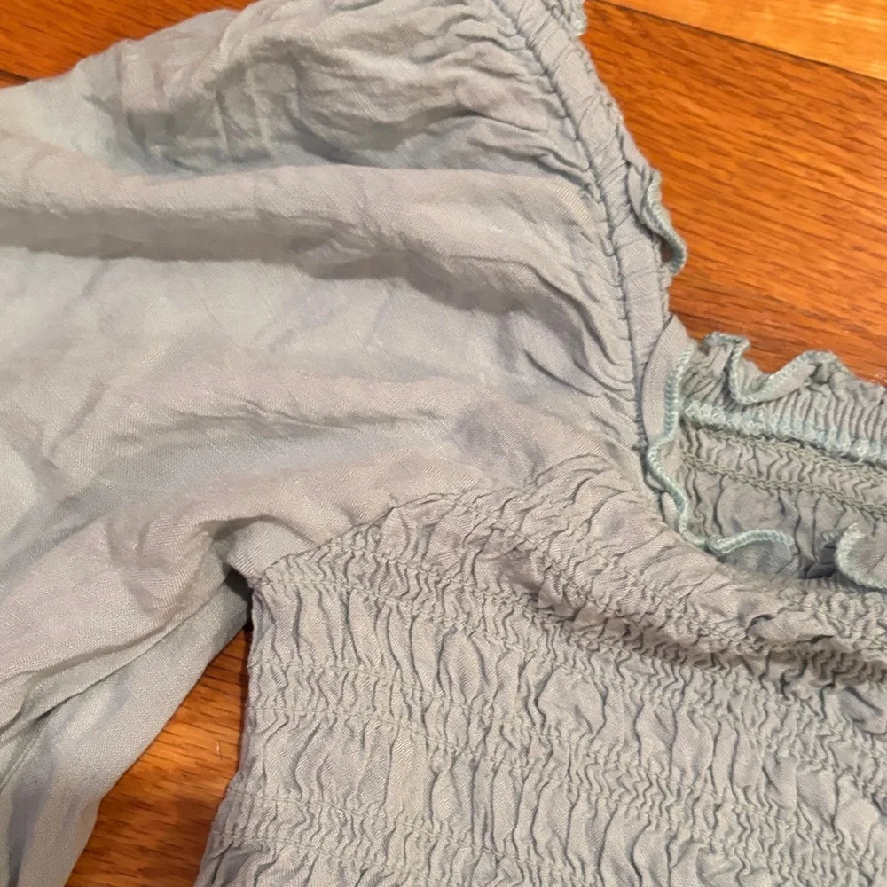 Japna Mint Green Smocked Crop Blouse with Long Sleeves - Picture 4 of 7